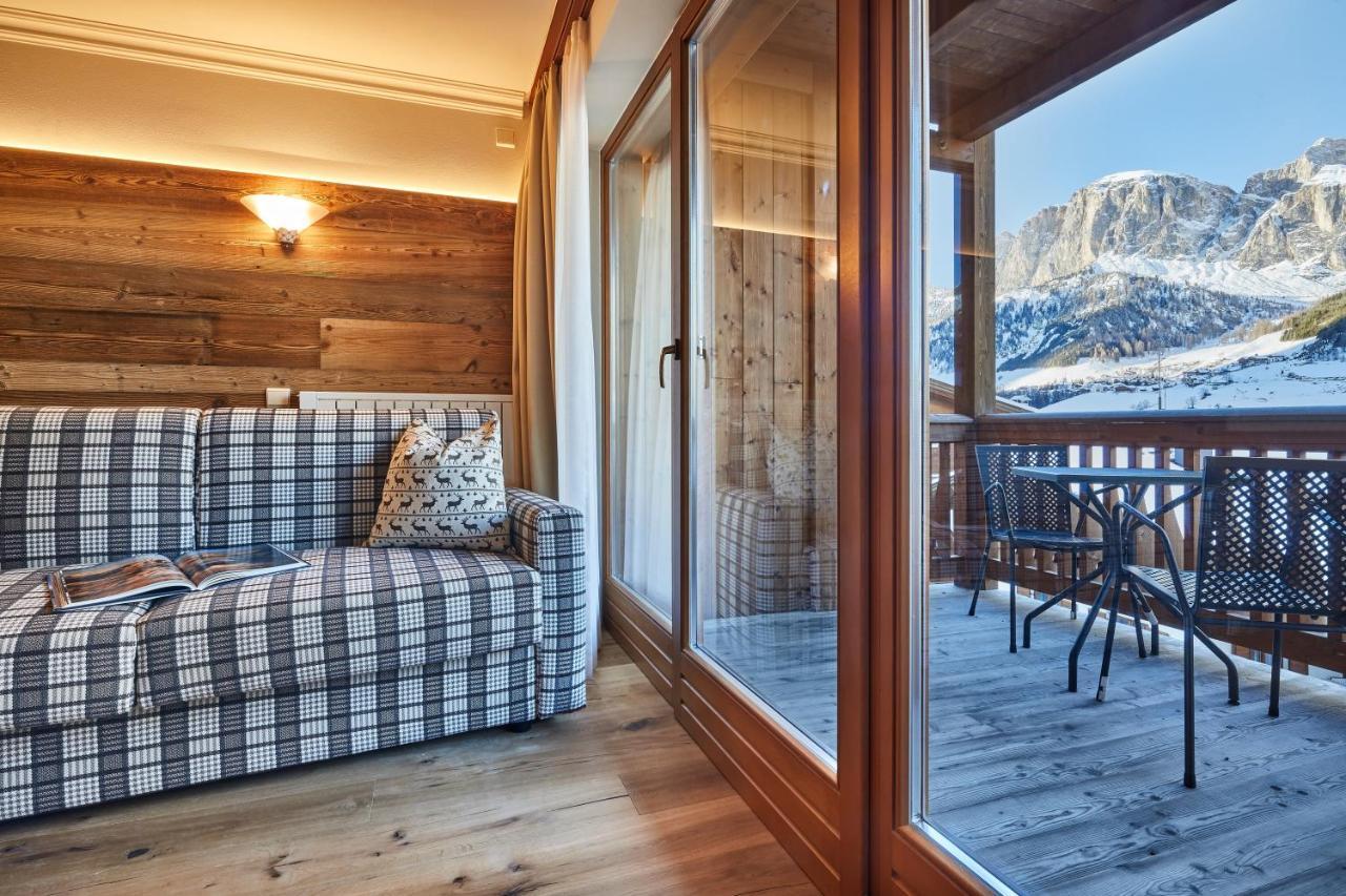 Hotel Marmolada 코르바라 인 바디아 외부 사진