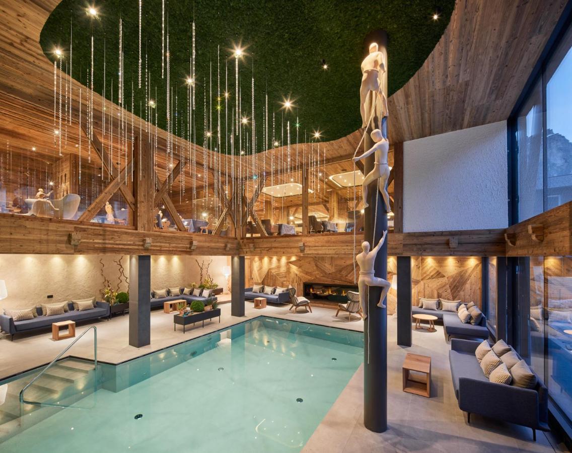 Hotel Marmolada 코르바라 인 바디아 외부 사진