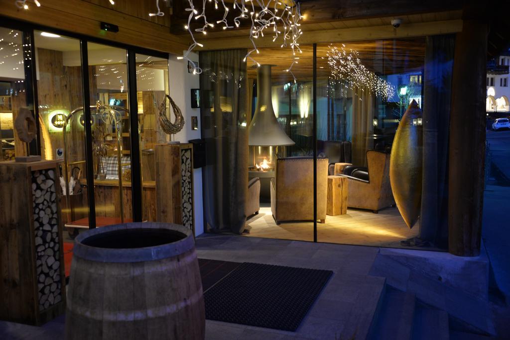 Hotel Marmolada 코르바라 인 바디아 외부 사진